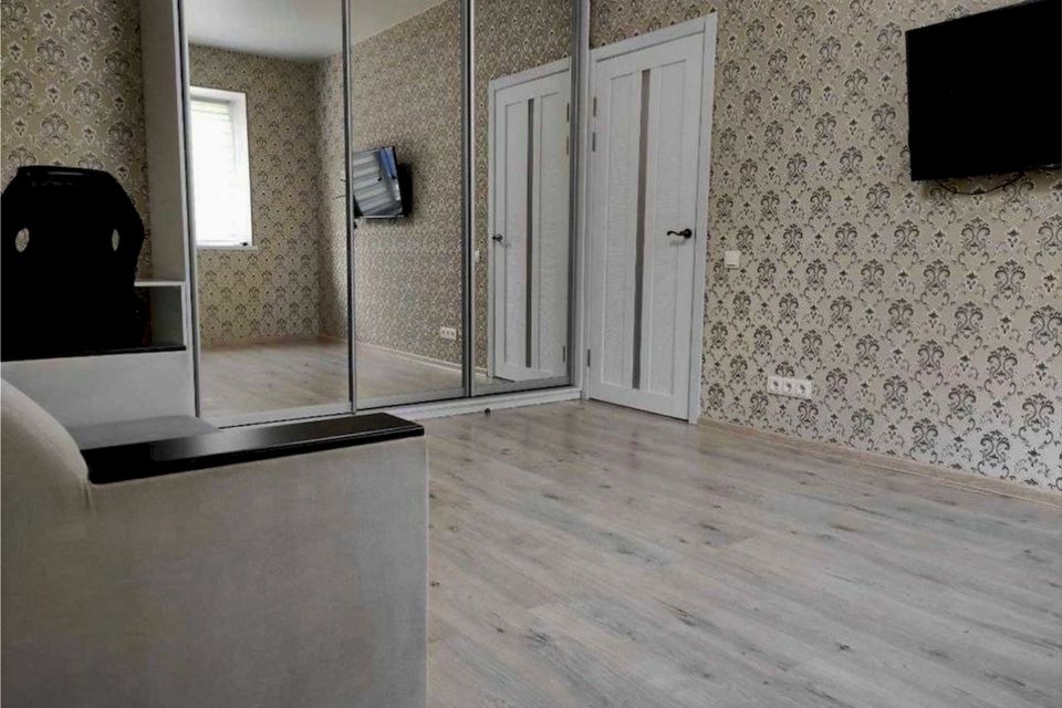 Сдаётся 1-комнатная квартира, 33 м²