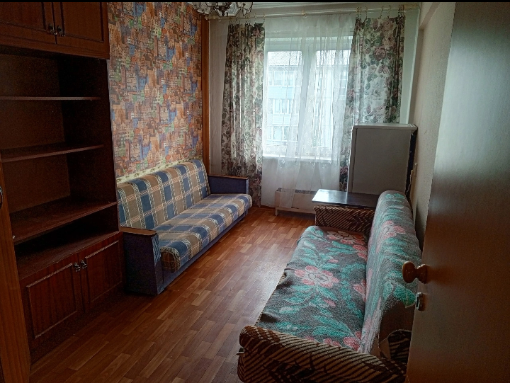 Сдаётся комната в 3-комн. квартире, 12 м²