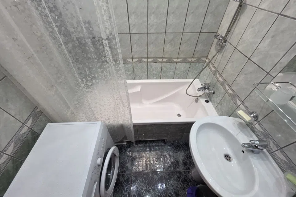 Сдаётся 2-комнатная квартира, 54 м²
