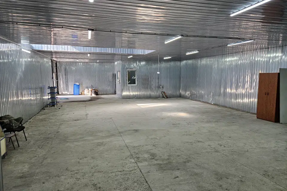 Сдаётся помещение своб. назначения, 200 м²