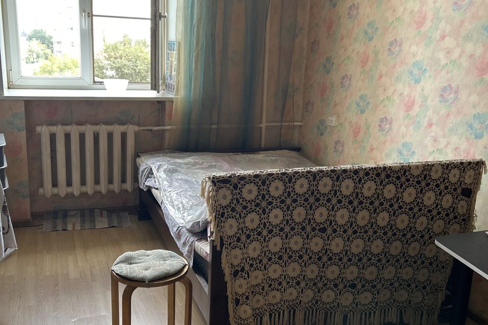 Сдаётся комната в 3-комн. квартире, 57 м²