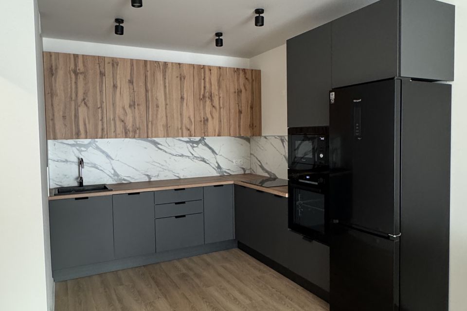 Сдаётся 2-комнатная квартира, 57 м²