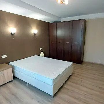 Сдаётся 2-комнатная квартира, 54 м²