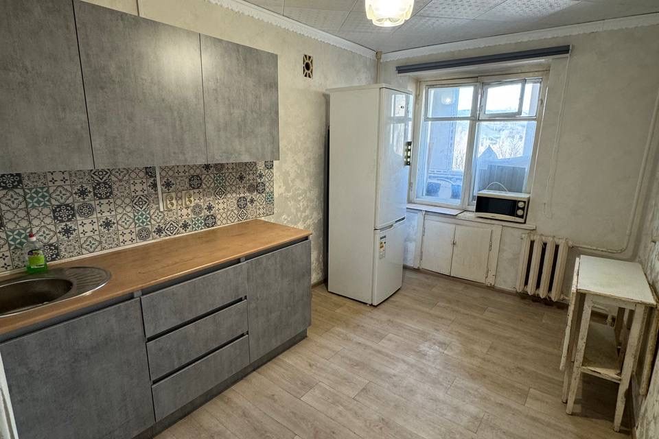Сдаётся 1-комнатная квартира, 39.9 м²