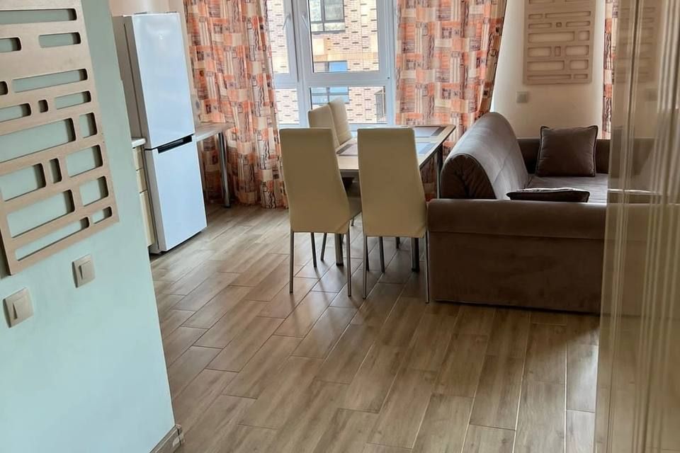 Сдаётся 1-комнатная квартира, 40 м²