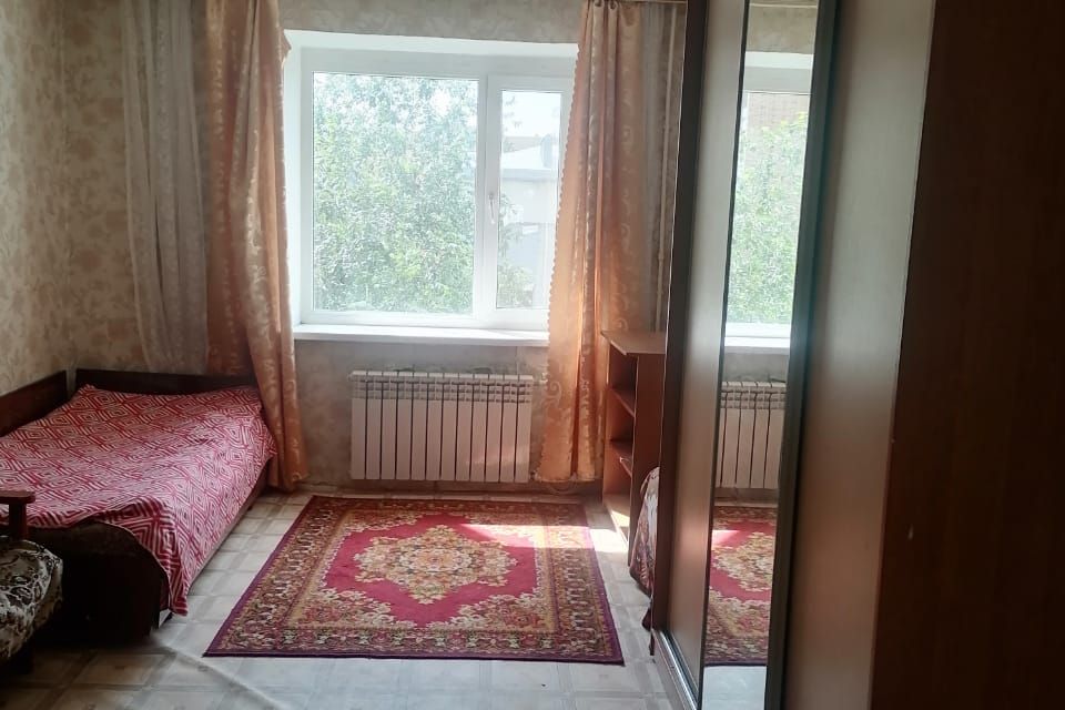 Сдаётся 2-комнатная квартира, 70 м²