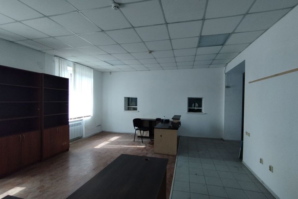 Сдаётся помещение своб. назначения, 130 м²