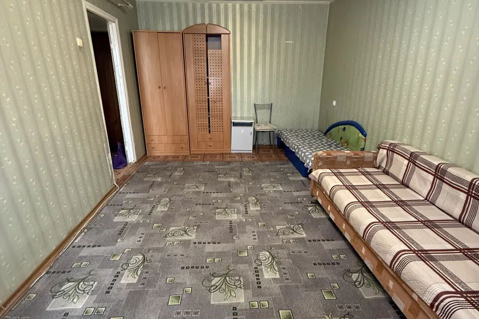 Сдаётся 1-комнатная квартира, 32 м²