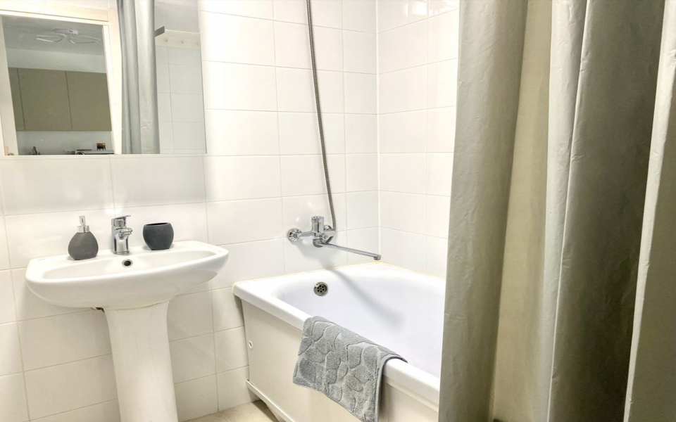 Сдаётся 1-комнатная квартира, 40 м²