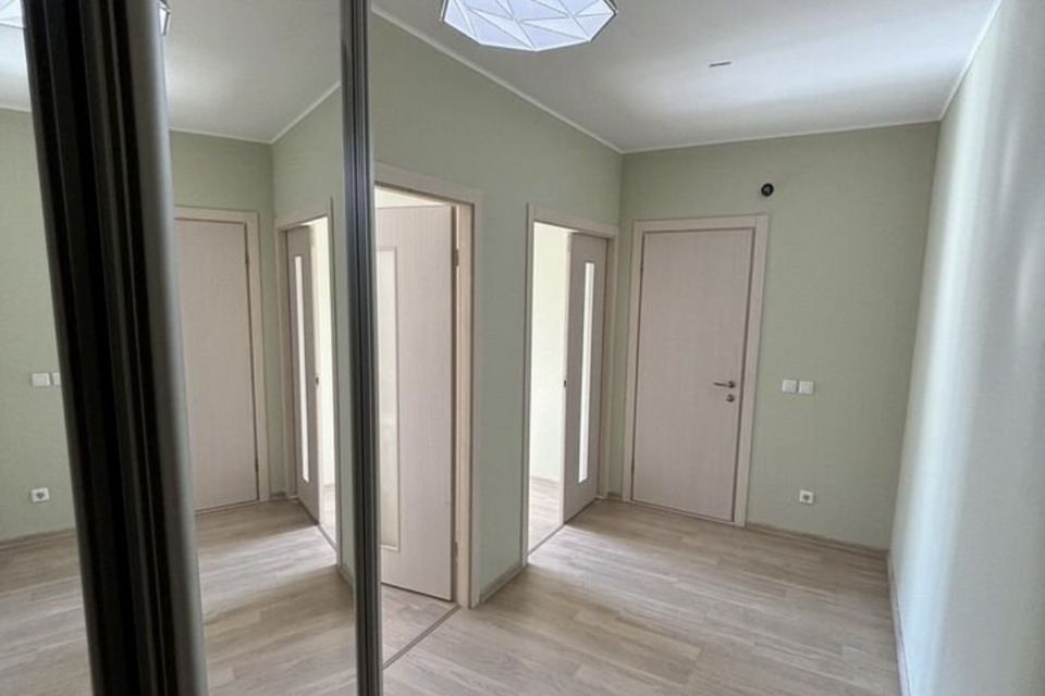 Сдаётся 1-комнатная квартира, 42 м²
