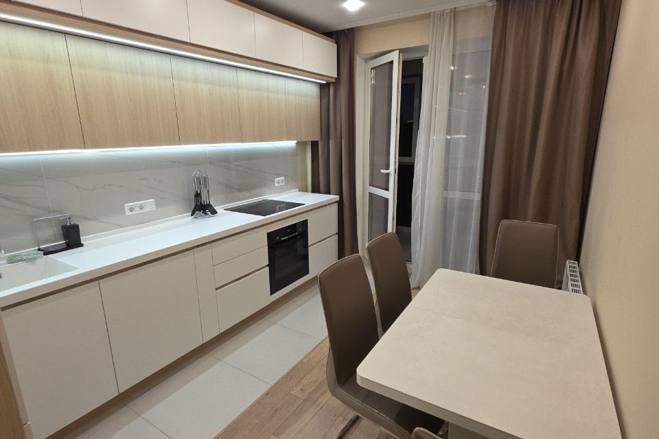 Сдаётся 2-комнатная квартира, 60.7 м²