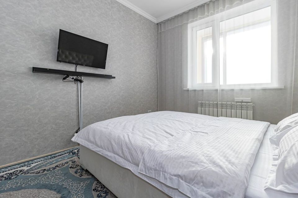 Сдаётся 2-комнатная квартира, 61 м²