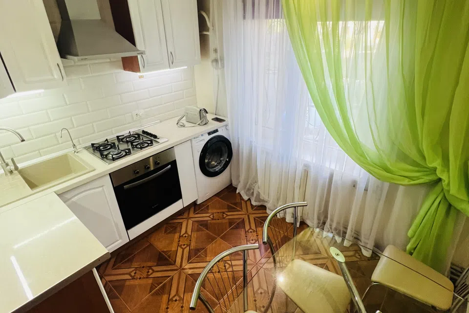 Сдаётся 3-комнатная квартира, 69 м²