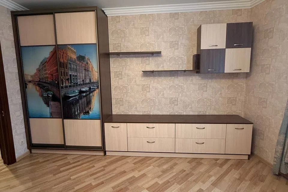 Сдаётся 3-комнатная квартира, 100 м²