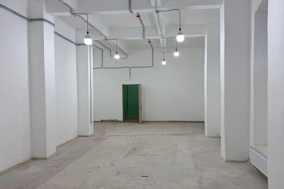 Сдаётся помещение своб. назначения, 180 м²