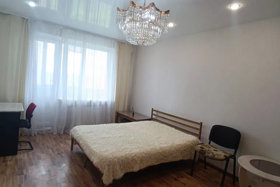 Сдаётся 2-комнатная квартира, 55 м²