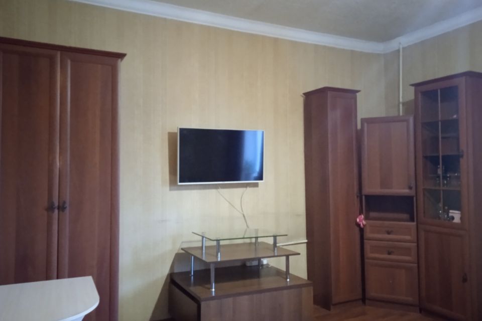 Сдаётся 2-комнатная квартира, 62 м²
