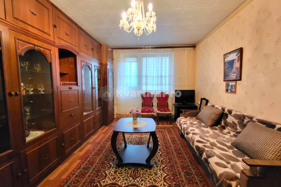 Сдаётся 1-комнатная квартира, 38 м²