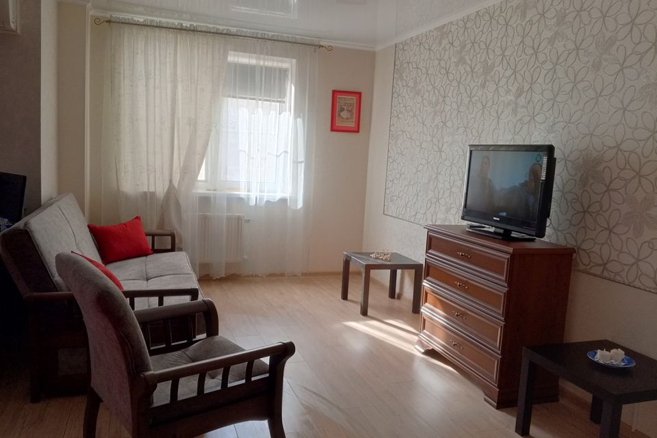 Сдаётся 2-комнатная квартира, 60 м²