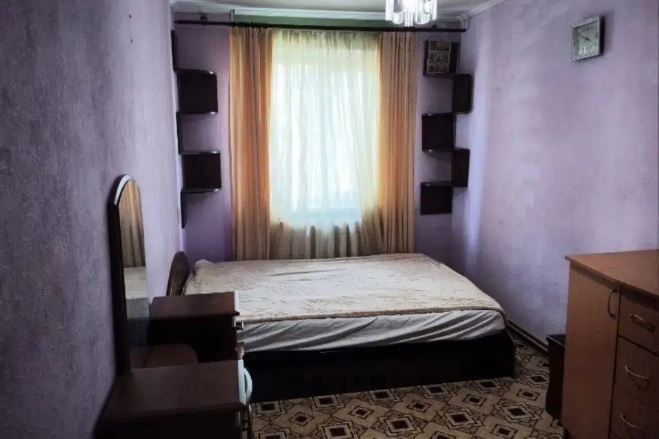 Сдаётся 3-комнатная квартира, 70 м²