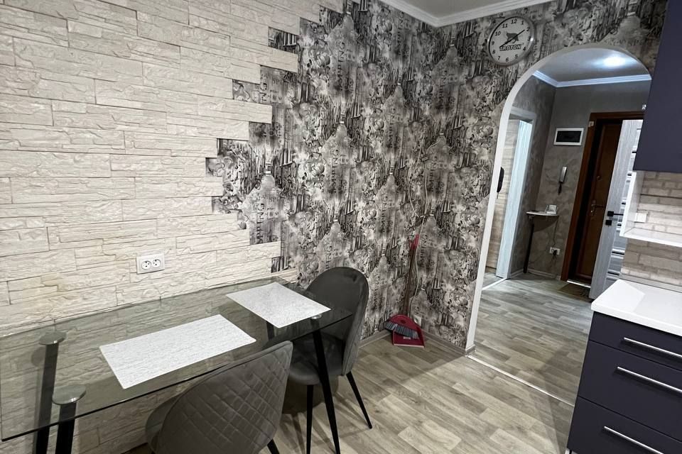 Сдаётся 1-комнатная квартира, 39 м²