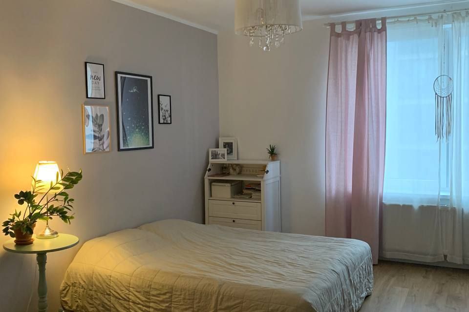 Сдаётся 2-комнатная квартира, 74 м²