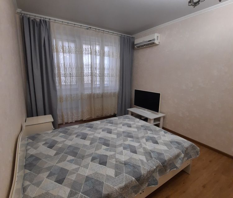 Сдаётся 1-комнатная квартира, 39 м²