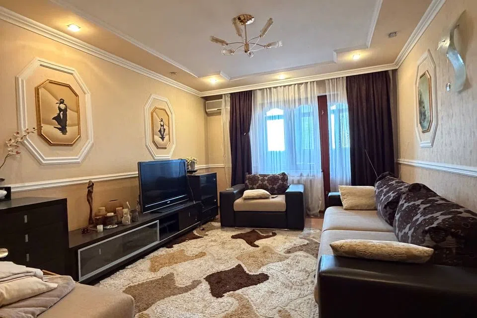 Сдаётся 2-комнатная квартира, 50 м²
