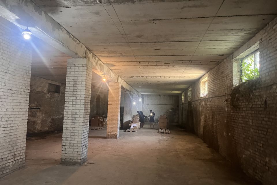 Сдаётся помещение своб. назначения, 700 м²