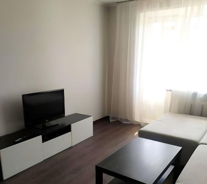 Сдаётся 2-комнатная квартира, 49 м²