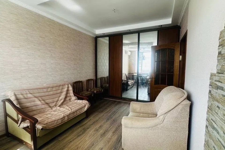 Сдаётся 2-комнатная квартира, 52 м²
