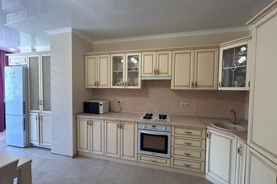Сдаётся 1-комнатная квартира, 40 м²