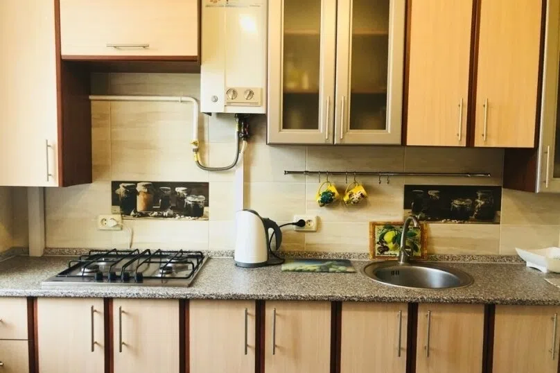 Сдаётся 2-комнатная квартира, 55 м²