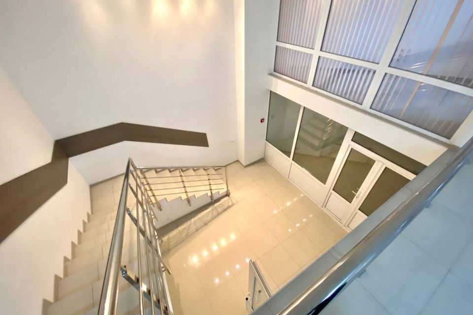 Сдаётся офис, 560 м²