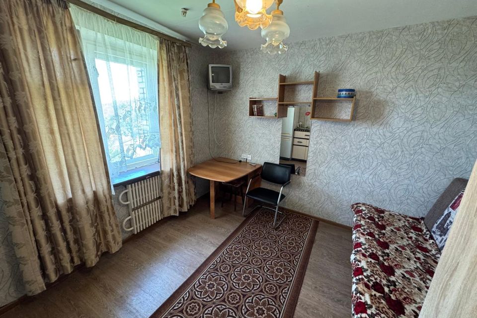 Сдаётся комната в 1-комн. квартире, 12.3 м²