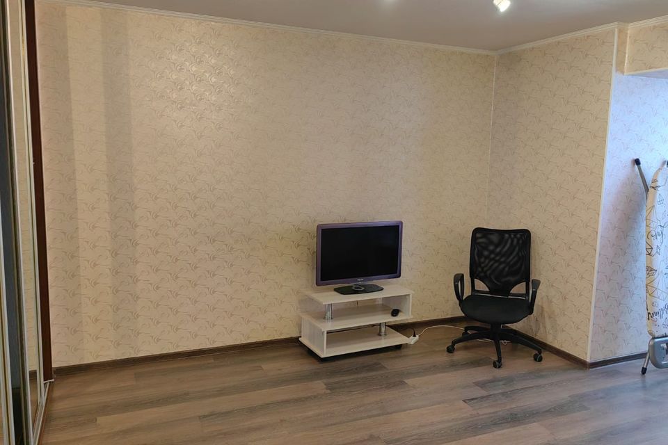Сдаётся 1-комнатная квартира, 37 м²