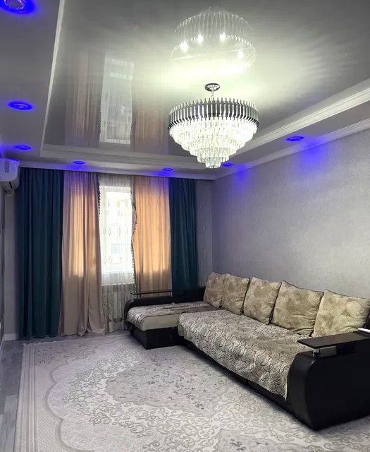 Сдаётся 2-комнатная квартира, 53 м²