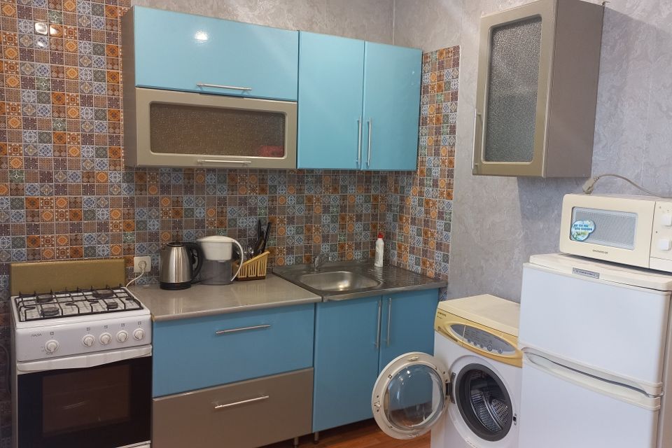 Сдаётся 1-комнатная квартира, 38 м²
