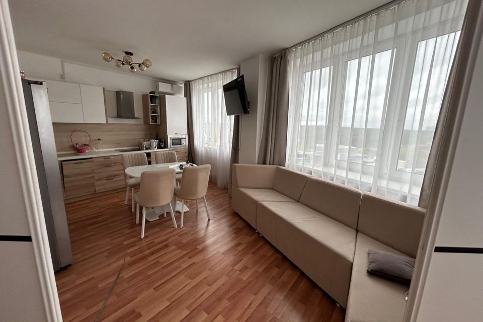 Сдаётся 2-комнатная квартира, 63 м²
