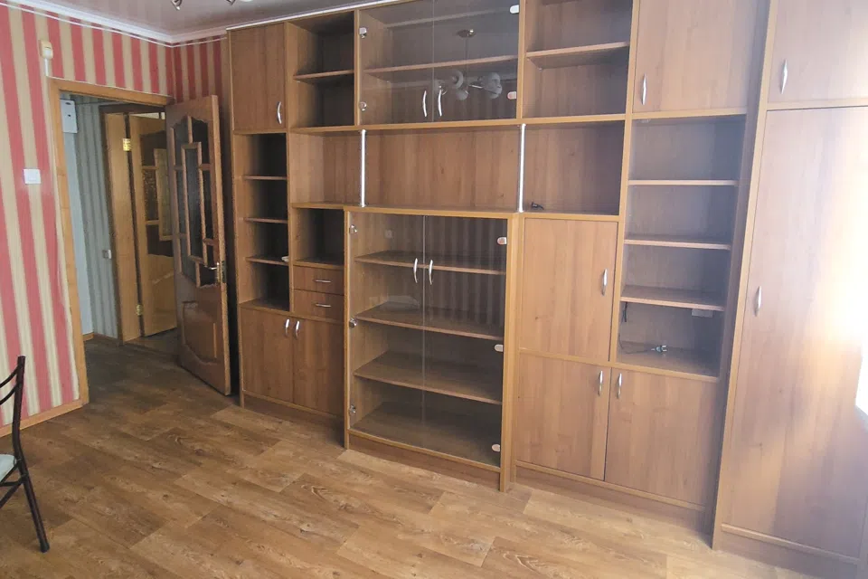 Сдаётся 4-комнатная квартира, 110 м²