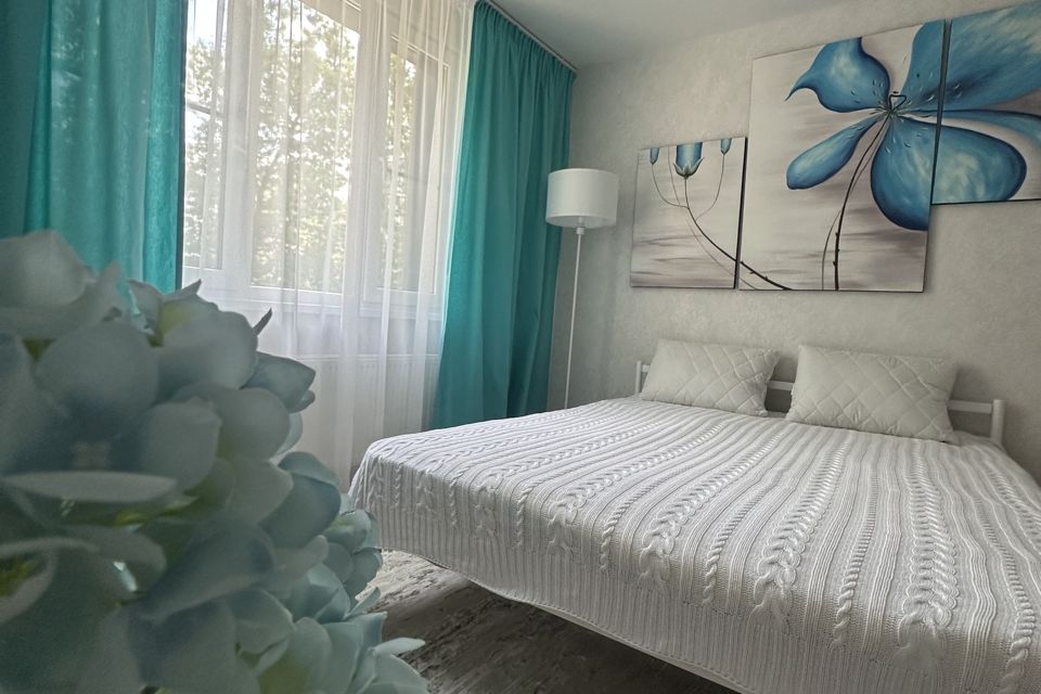 Сдаётся 1-комнатная квартира, 40.4 м²
