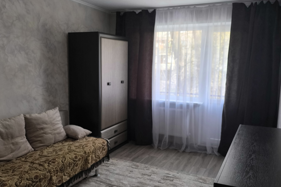 Сдаётся 1-комнатная квартира, 35 м²
