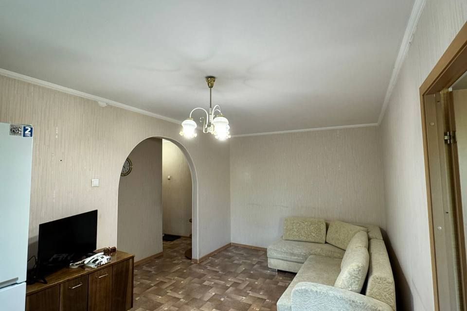 Сдаётся 1-комнатная квартира, 38 м²