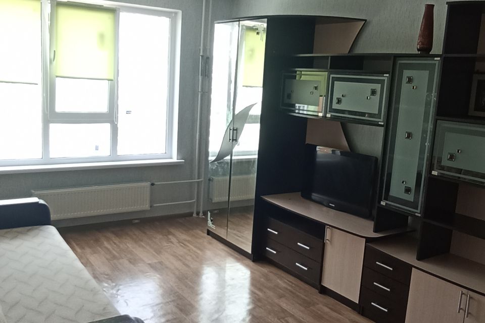 Сдаётся 2-комнатная квартира, 62.5 м²