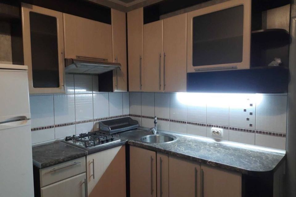 Сдаётся 1-комнатная квартира, 38 м²