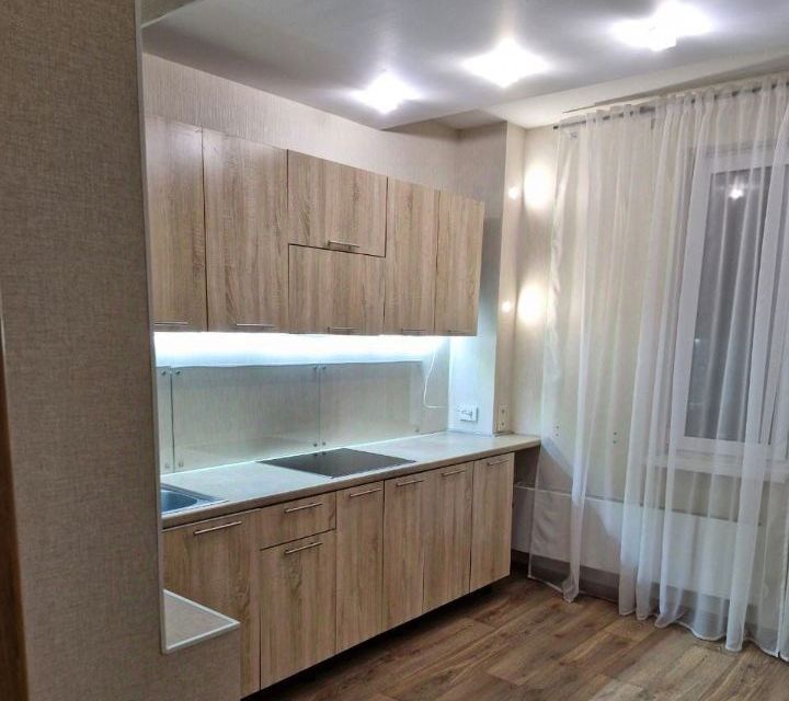 Сдаётся 2-комнатная квартира, 66 м²