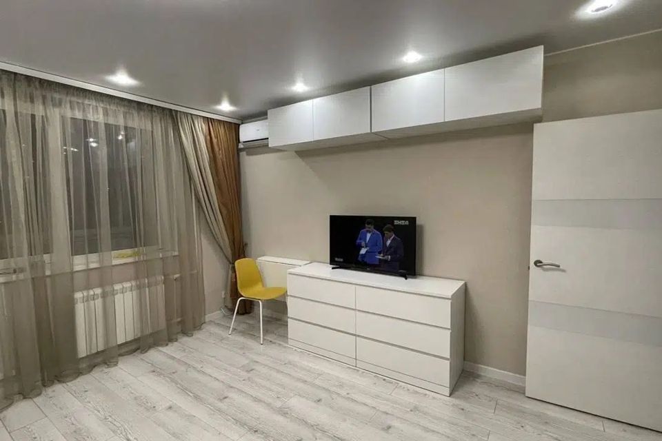 Сдаётся 1-комнатная квартира, 40 м²