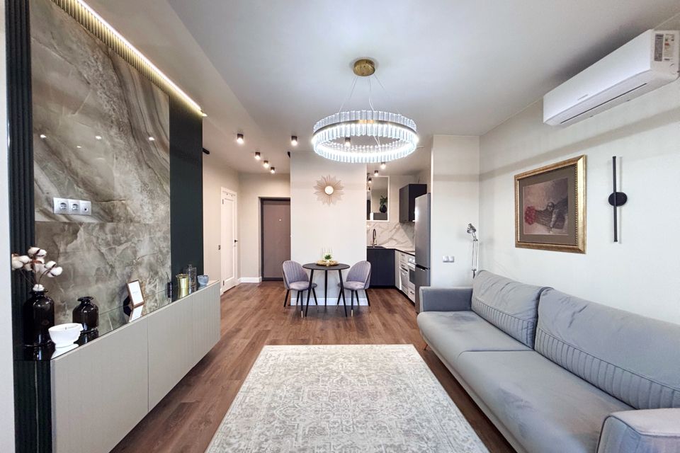 Сдаётся 1-комнатная квартира, 42 м²