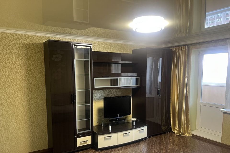 Сдаётся 1-комнатная квартира, 50 м²