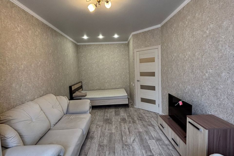 Сдаётся 1-комнатная квартира, 35 м²